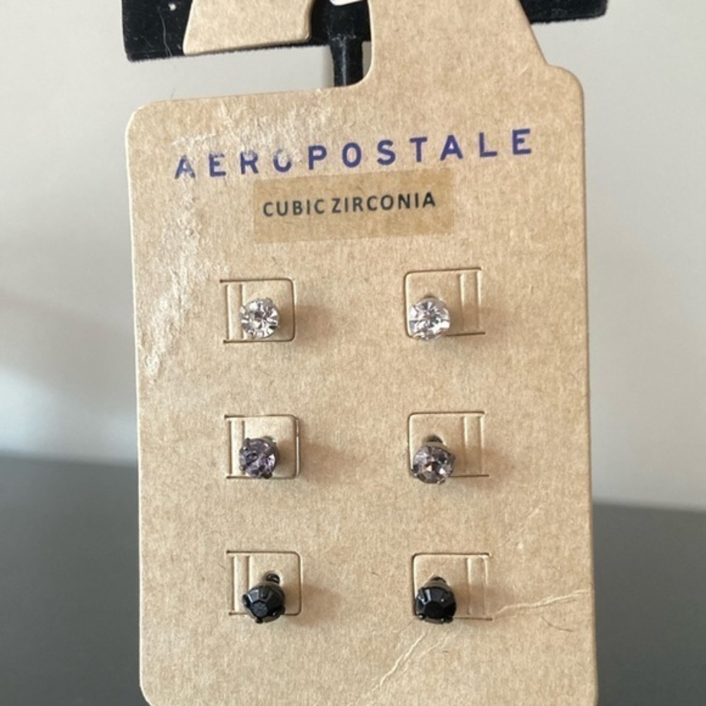 Aeropostale Sparkling Stud Earrings Trio